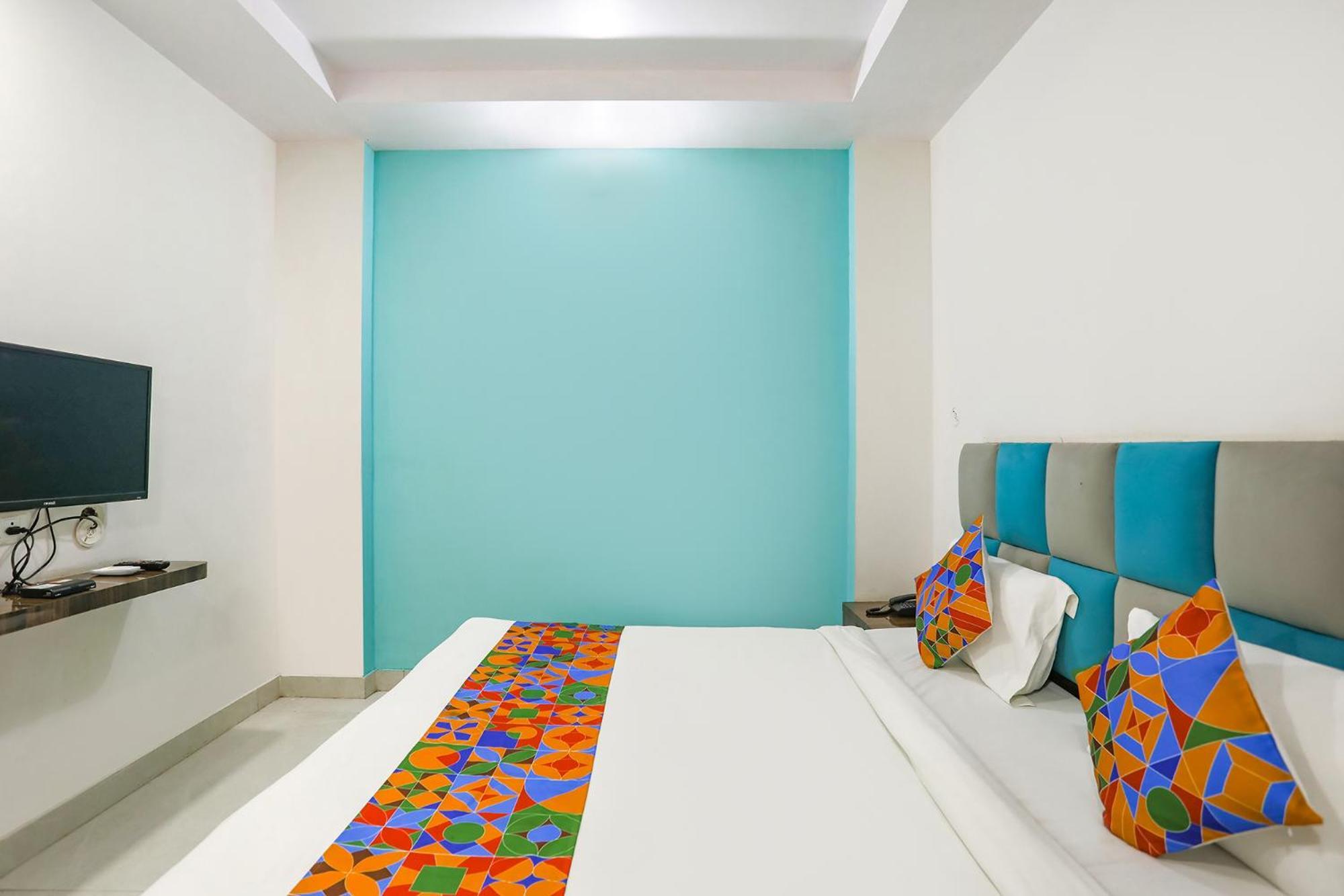 Fabhotel Sm Palace Chinhat المظهر الخارجي الصورة