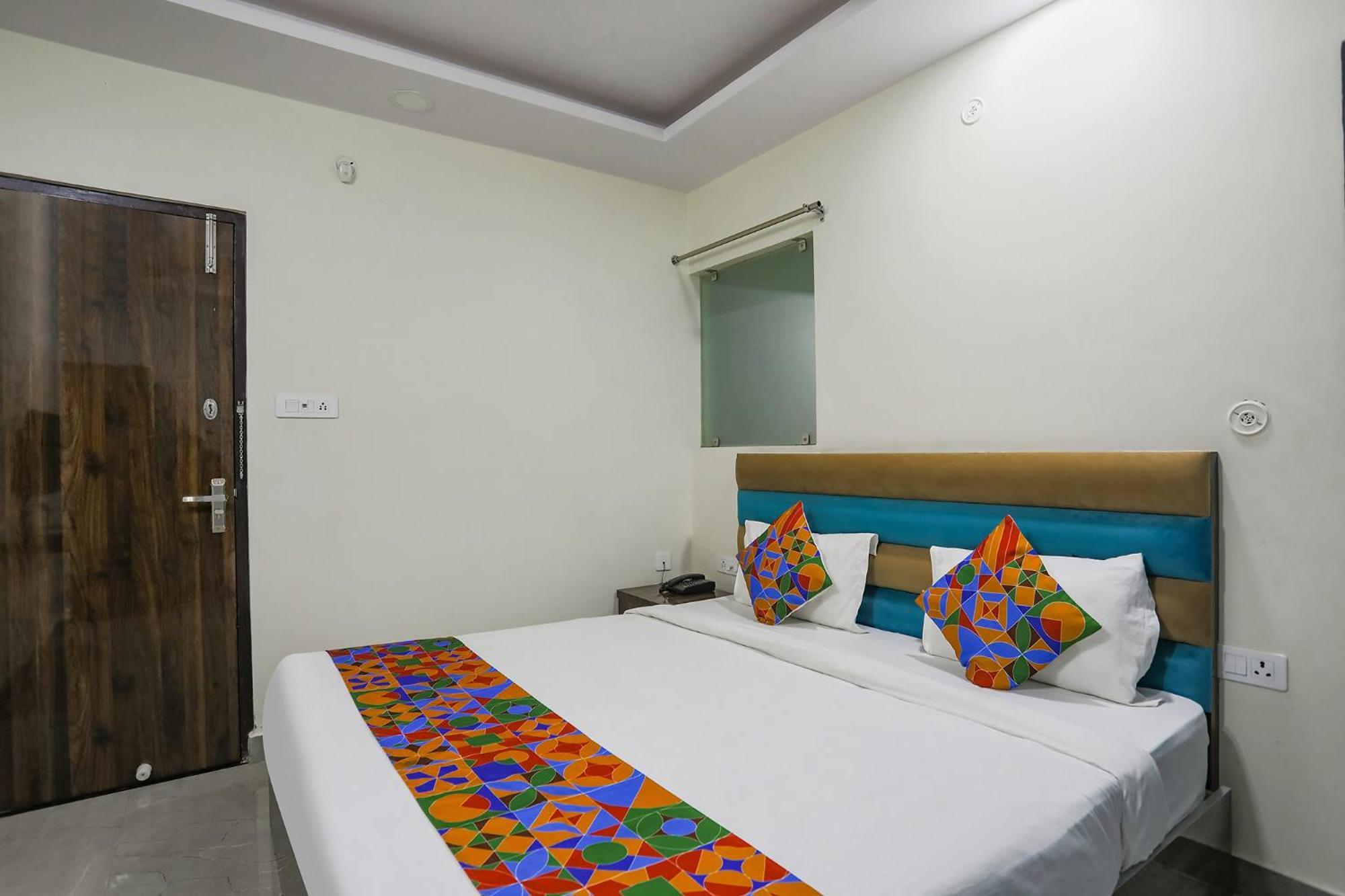 Fabhotel Sm Palace Chinhat المظهر الخارجي الصورة