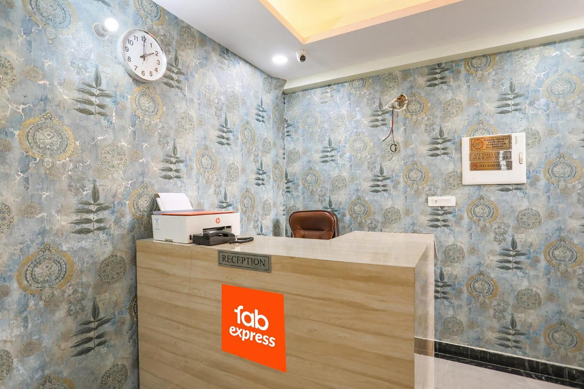 Fabhotel Sm Palace Chinhat المظهر الخارجي الصورة